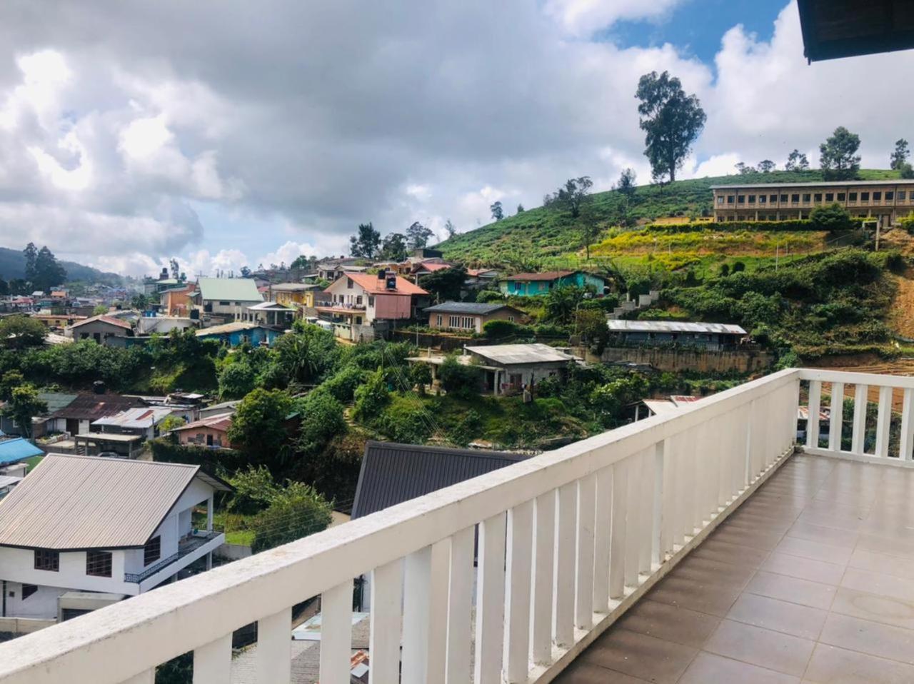 Hikers Inn Nuwara Eliya Ngoại thất bức ảnh