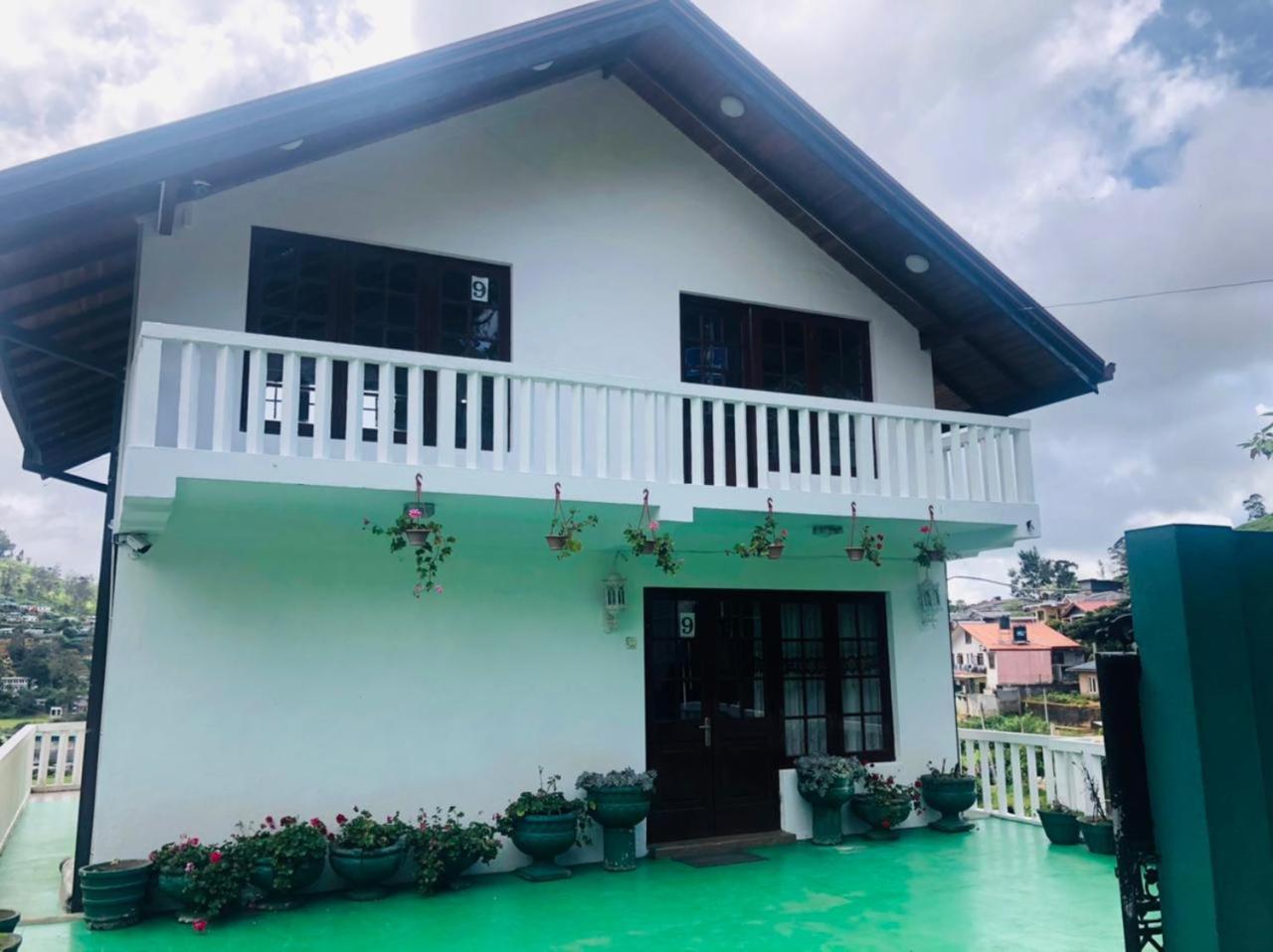 Hikers Inn Nuwara Eliya Ngoại thất bức ảnh