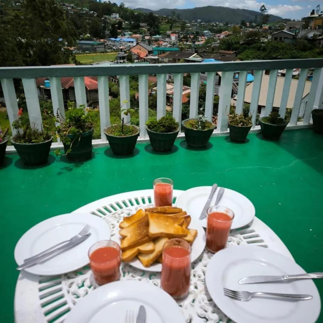 Hikers Inn Nuwara Eliya Ngoại thất bức ảnh